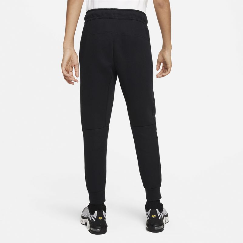 nike-sportswear-tech-fleece-negro-fd3287-010-2.jpeg