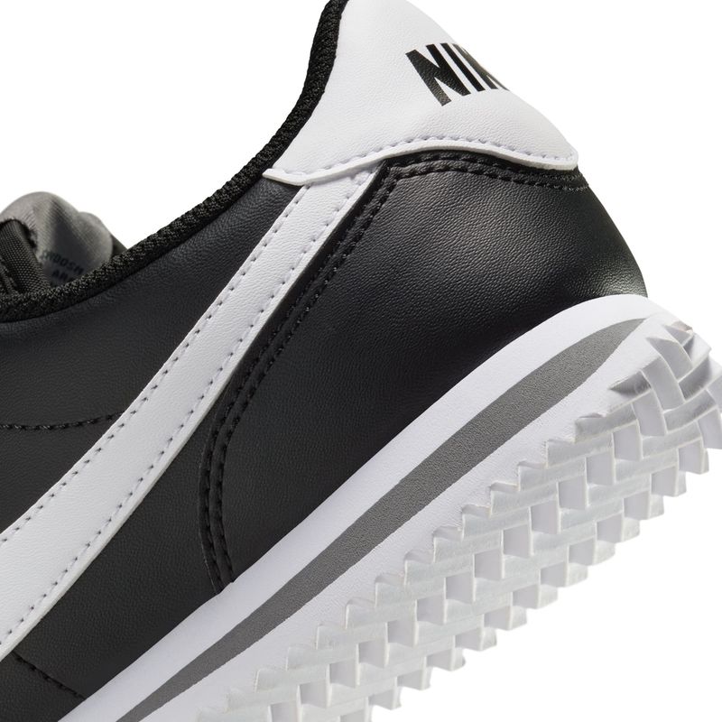 nike-cortez-negras-dm0950-001-8.jpeg