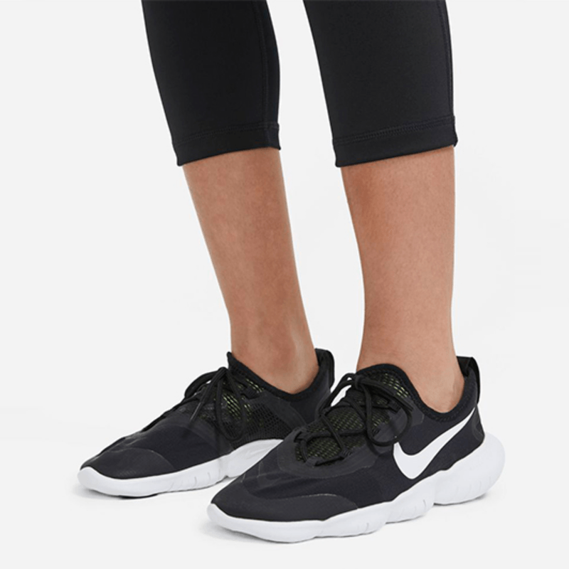 nike-pro-negras-da1026-010-5.png
