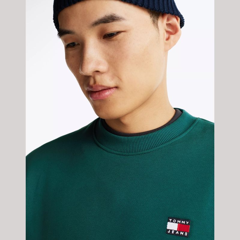 tommy-jeans-badge-verde-dm0dm17986cwg-3.jpeg