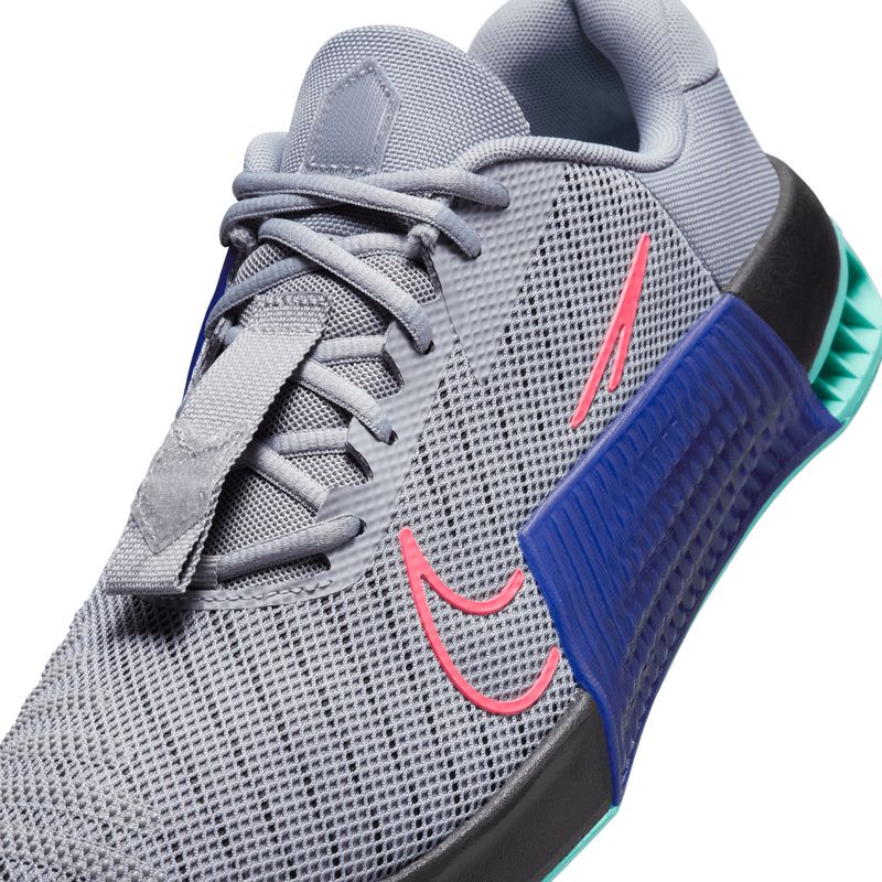 nike-metcon-9-gris-dz2617-006-7.jpeg