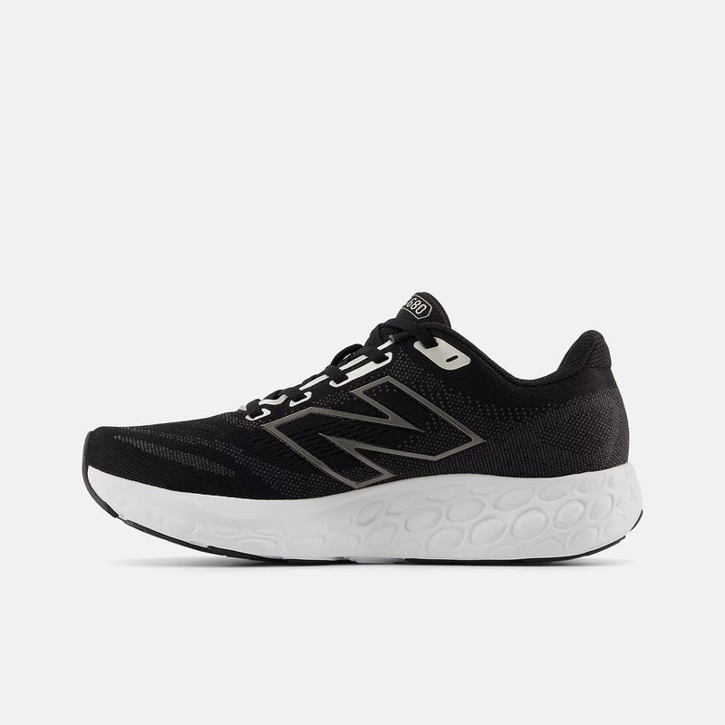 new-balance-fresh-foam-680-v8-negras-w680lk8-2.jpeg