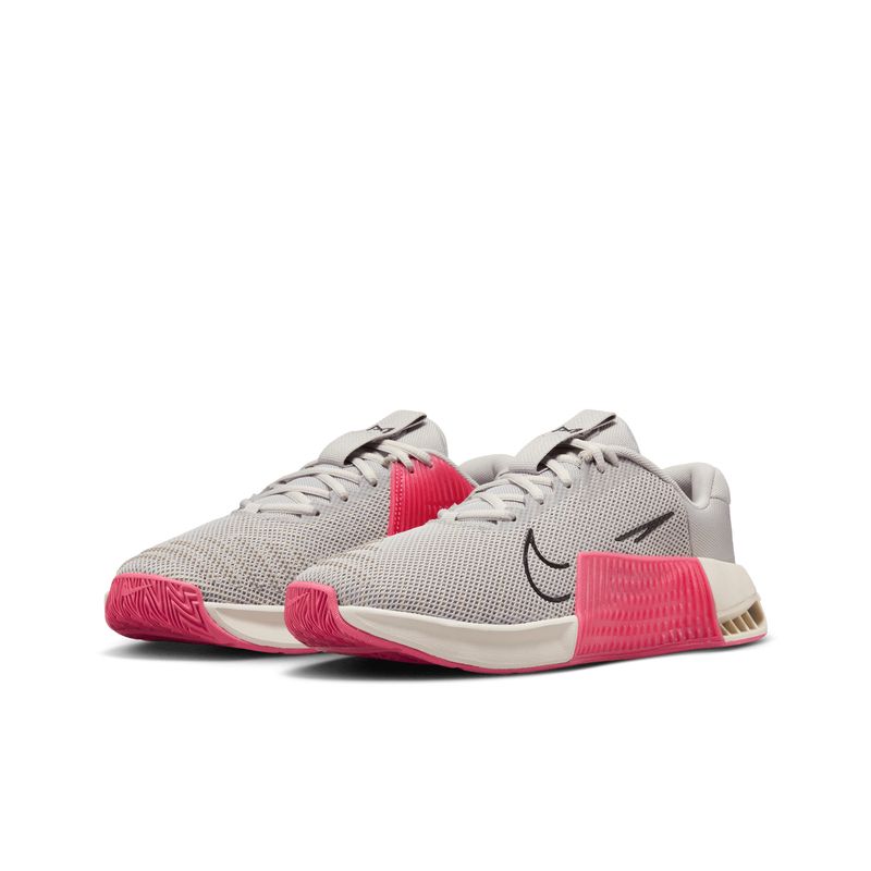 nike-metcon-9-gris-dz2537-004-3.jpeg