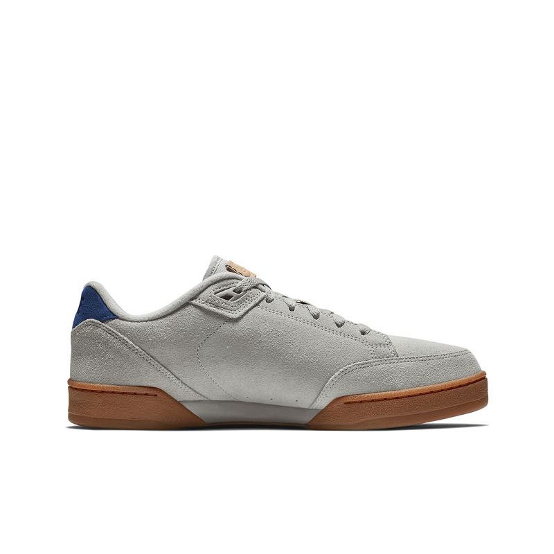 nike-grandstand-ii-suede-gris-aa2195-004-2.jpeg