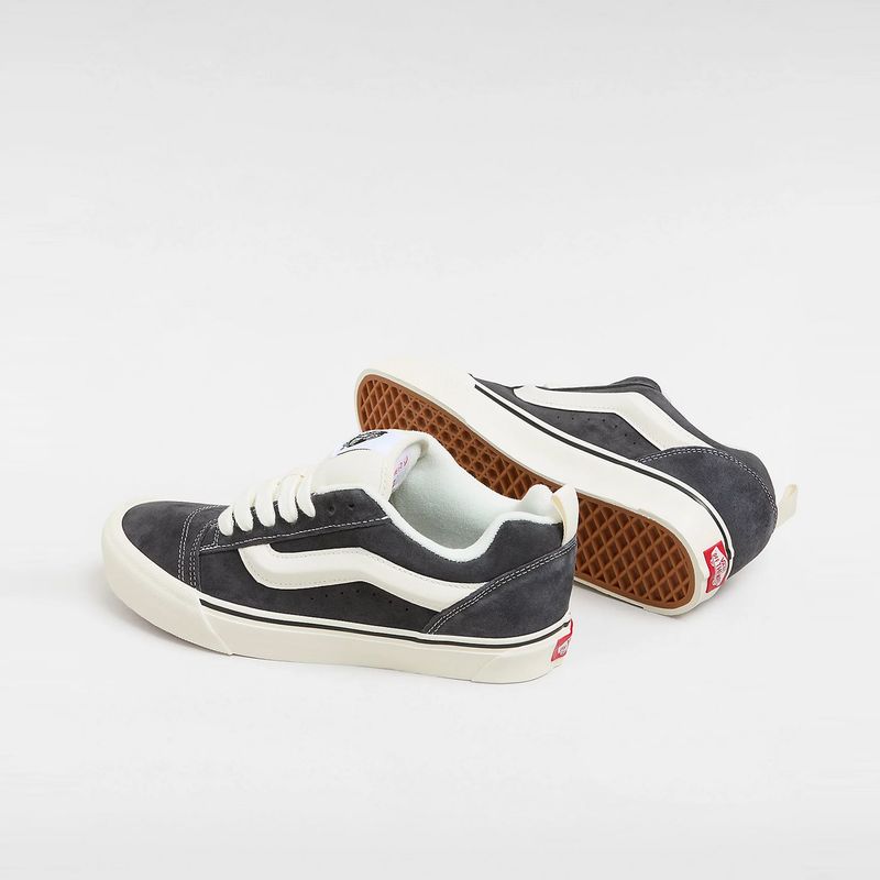 vans-knu-skool-gris-vn000cs0bgf1-4.jpeg