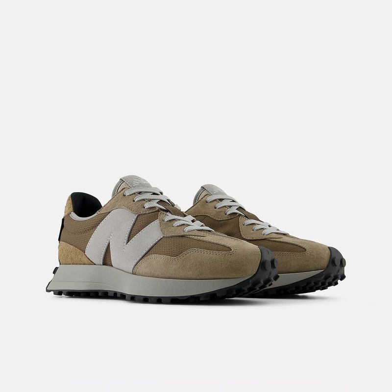 new-balance-327-marrones-u327oa-3.jpeg