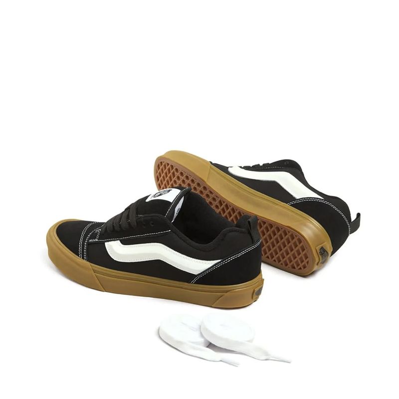 vans-knu-skool-negras-vn0009qcb9m1-3.jpeg