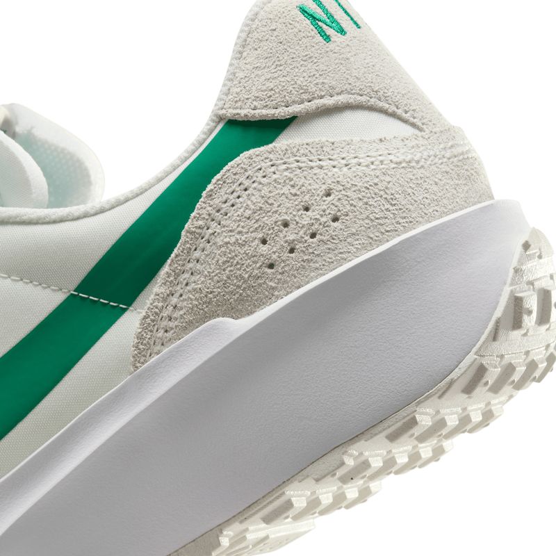 nike-waffle-debut-blanco-roto-fj4195-101-8.jpeg