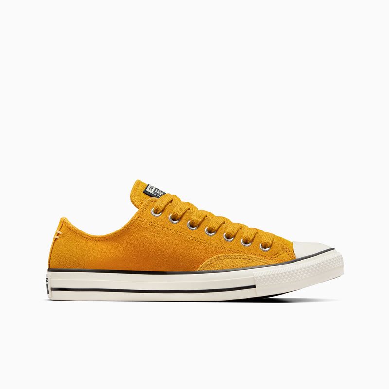 converse-chuck-taylor-all-star-suede-amarillas-a09087c-1.jpeg