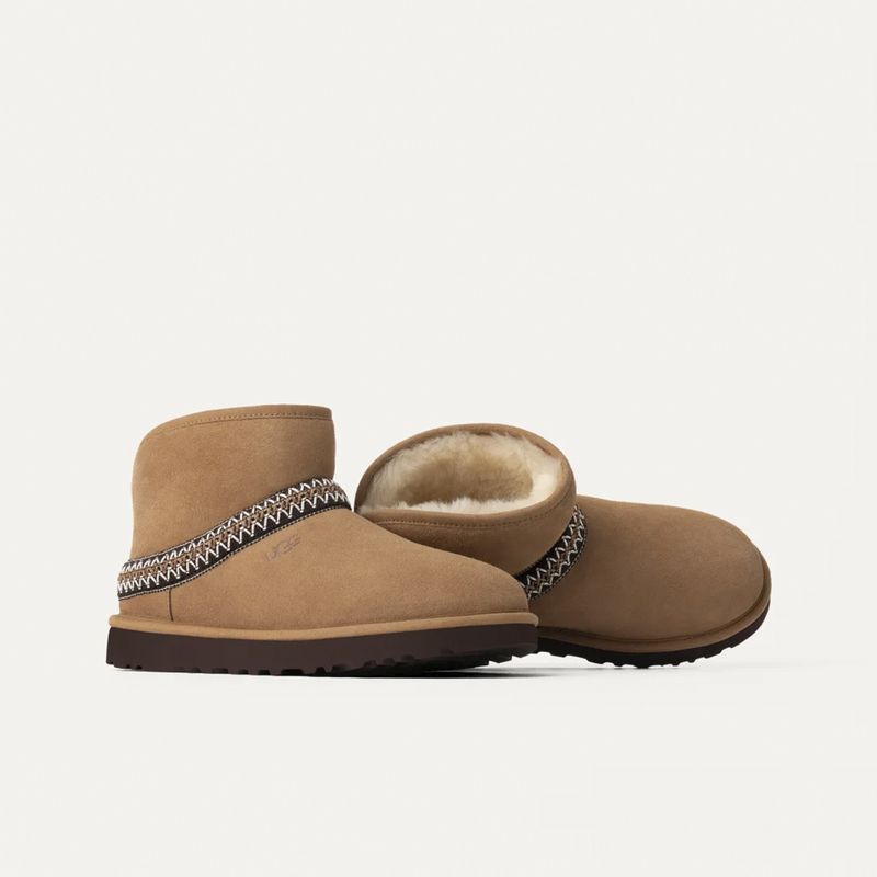 ugg-classic-mini-crescent-marrones-1158262-6-2.jpeg