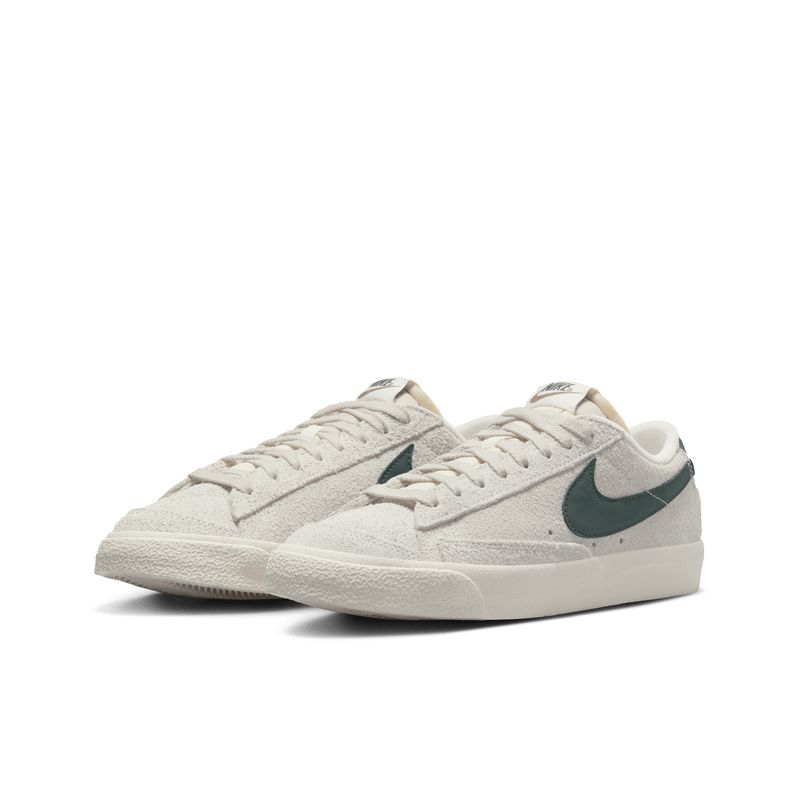 nike-blazer-low--77-vintage-blancas-fq8060-002-3.jpeg