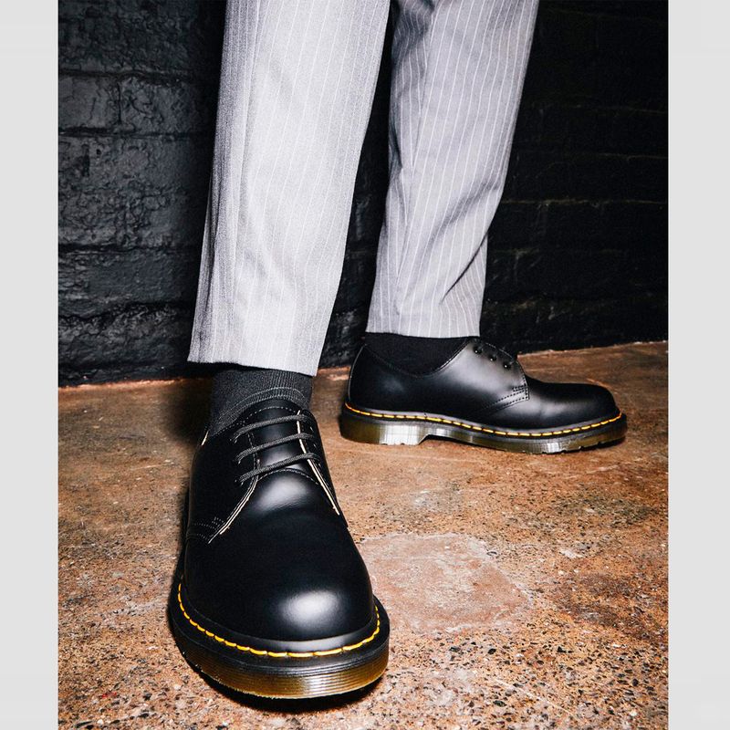 drmartens-1461-negros-11838002-2.jpeg