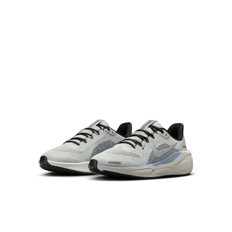 nike-air-zoom-pegasus-40-gris-fn5041-002-3.jpeg