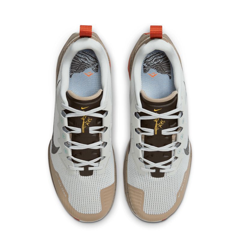 nike-wildhorse-8-grises-dr2686-005-4.jpeg
