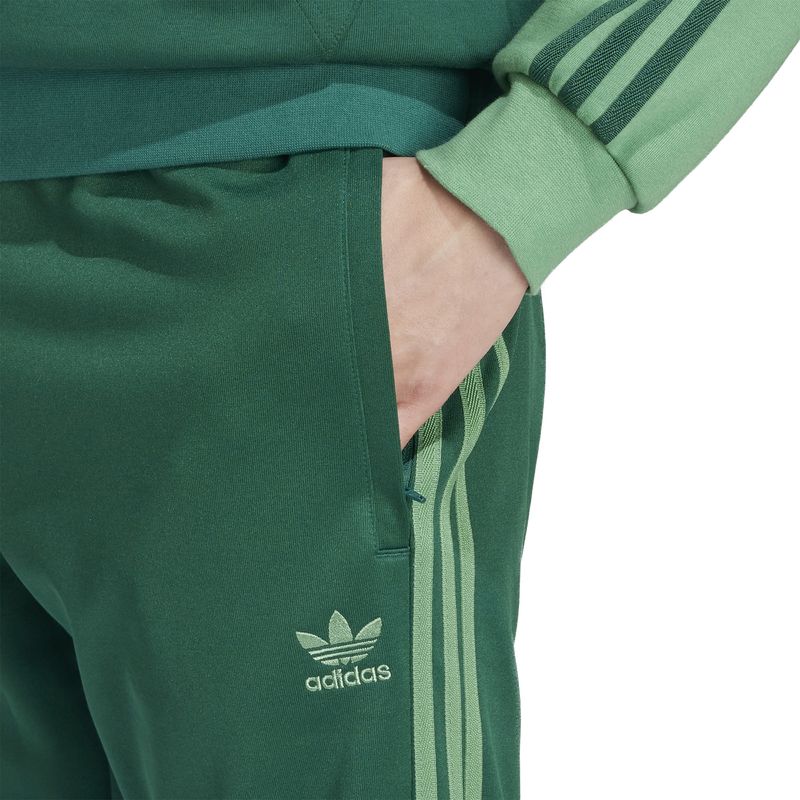 adidas-sst-adicolor-classics-verde-iy8729-3.jpeg