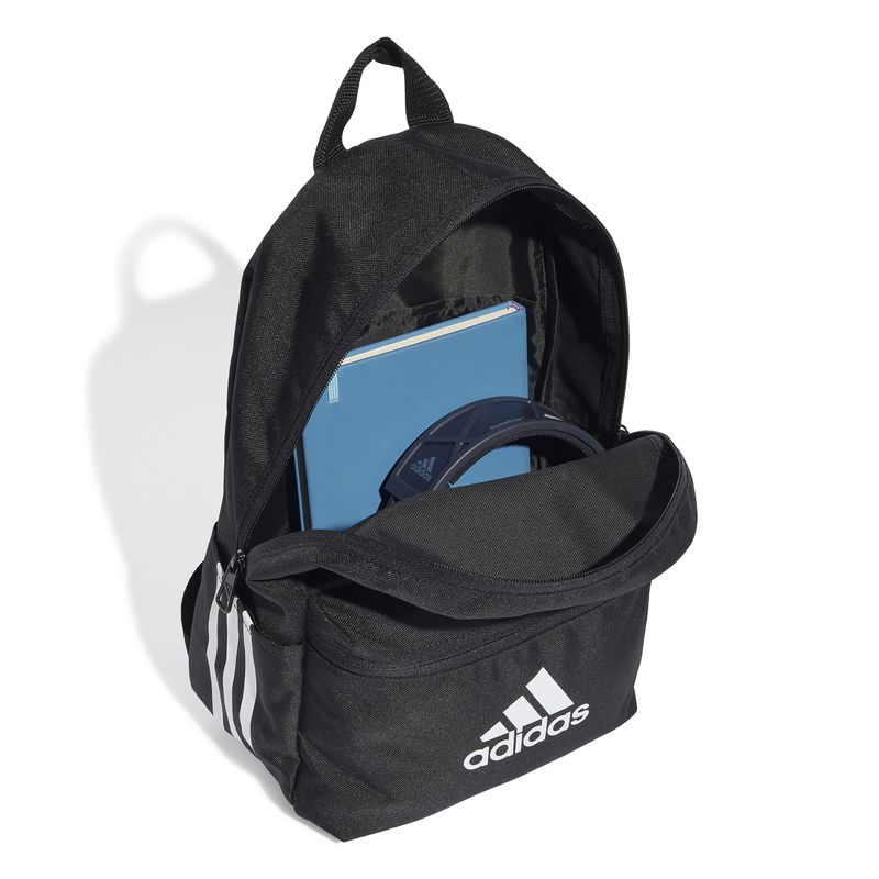 adidas-badge-of-sport-negra-iw4171-3.jpeg