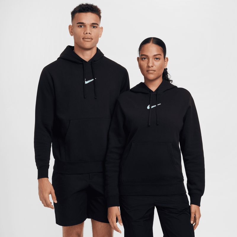 nike-sportswear-negra-hq2635-010-1.jpeg