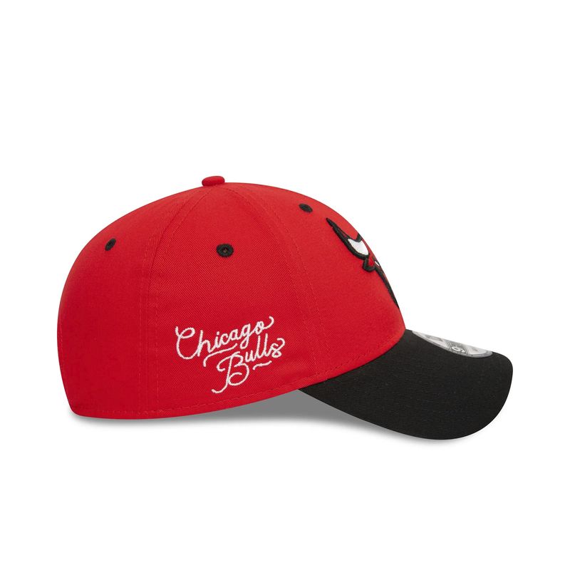 new-era-chicago-bulls-nba-essential-roja-60565137-600-3.jpeg