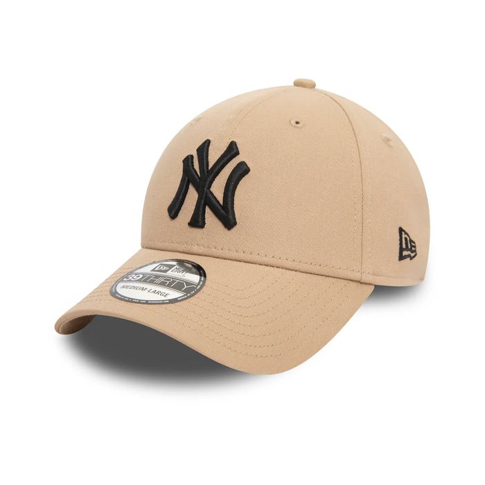 New York Yankees League Essential