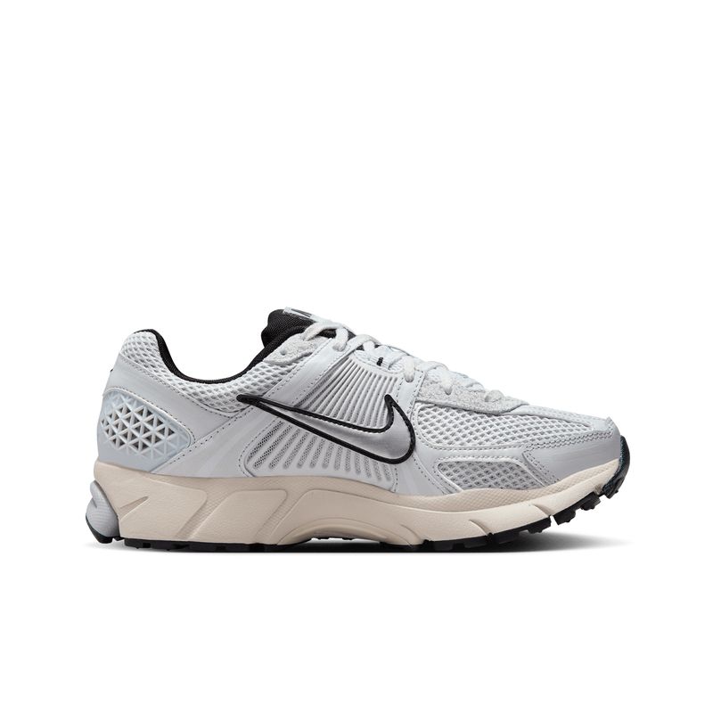 nike-zoom-vomero-5-gris-fn6742-002-2-jpeg