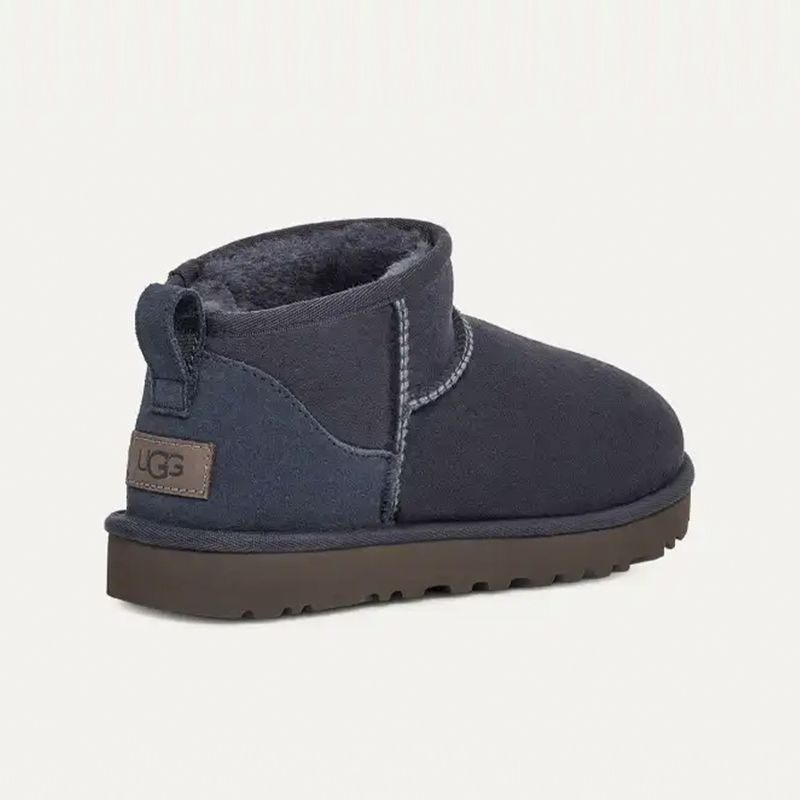 ugg-classic-ultra-mini-azul-marino-1116109-4.jpeg