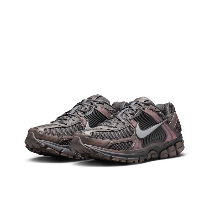 nike-zoom-vomero-5-marrones-hf5493-201-3.jpeg