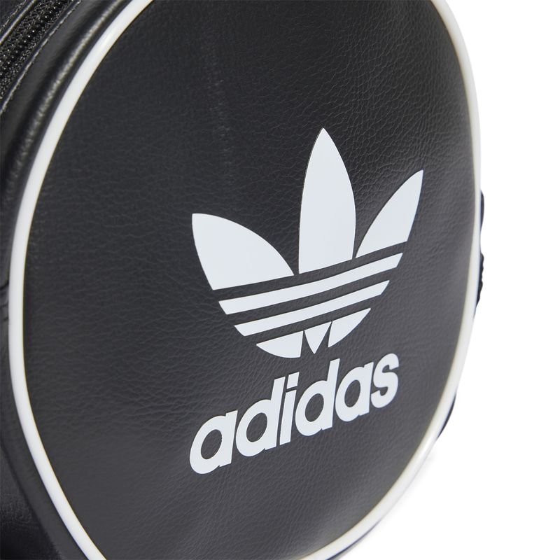 adidas-adicolor-classic-round-negro-it7592-4.jpeg