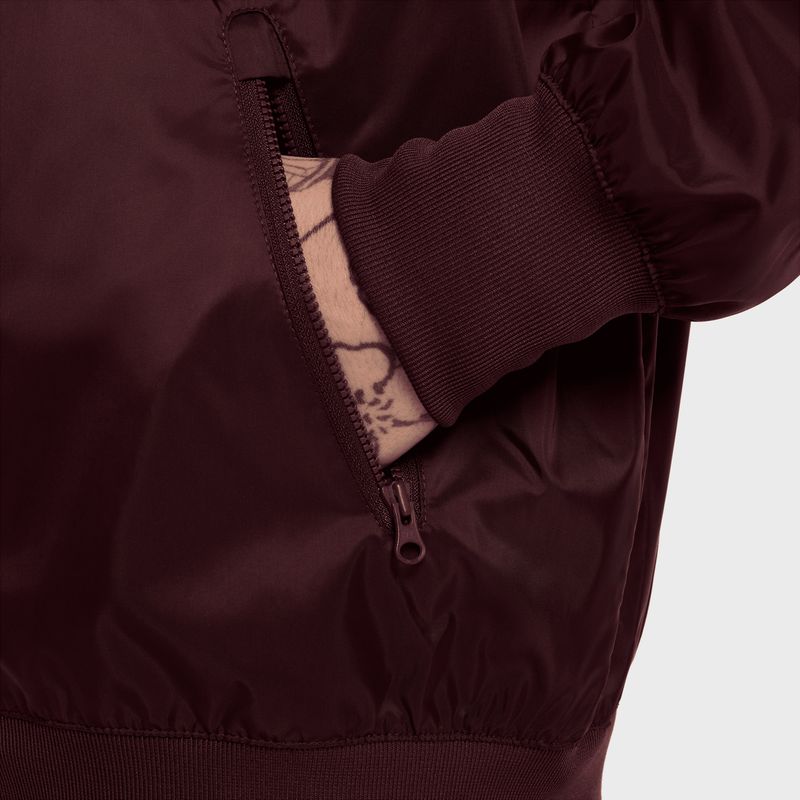 nike-sportswear-heritage-essentials-windrunner-multicolor-da0001-652-5.jpeg