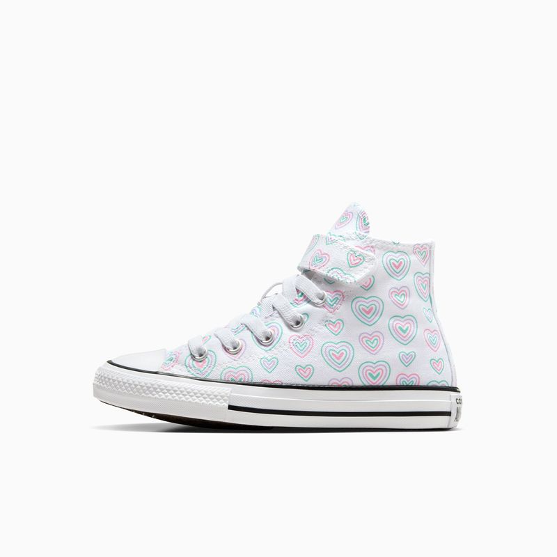 converse-chuck-taylor-all-star-hearts-easy-on-blancas-a08377c-2.jpeg