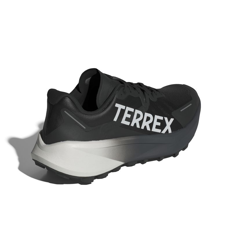 adidas-terrex-agravic-3-negras-id0343-4.jpeg