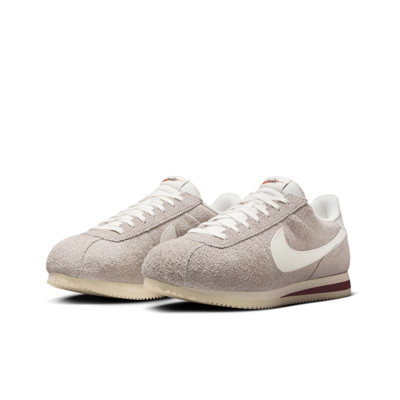 nike-cortez-se-suede-beiges-hf3142-001-3.jpeg