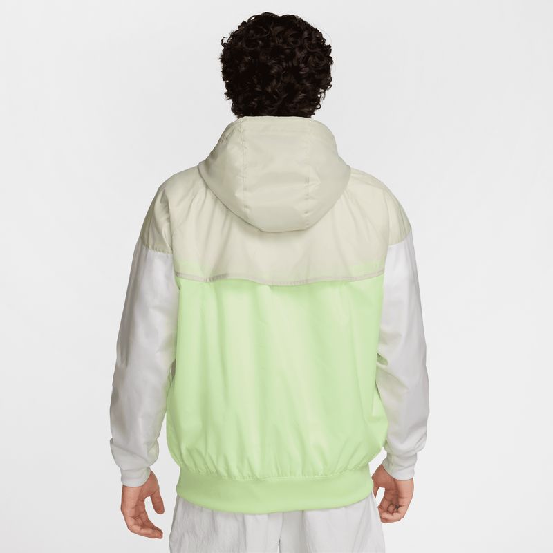 nike-sportswear-heritage-essentials-windrunner-verde-da0001-701-2.jpeg