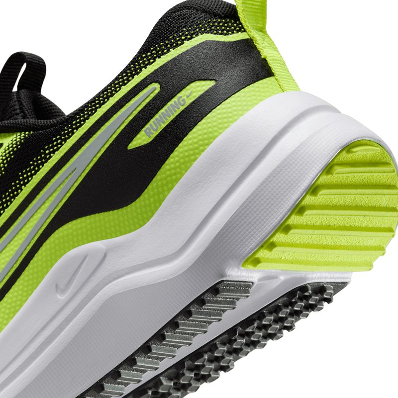 nike-cosmic-runner-verdes-hm4402-005-8.jpeg