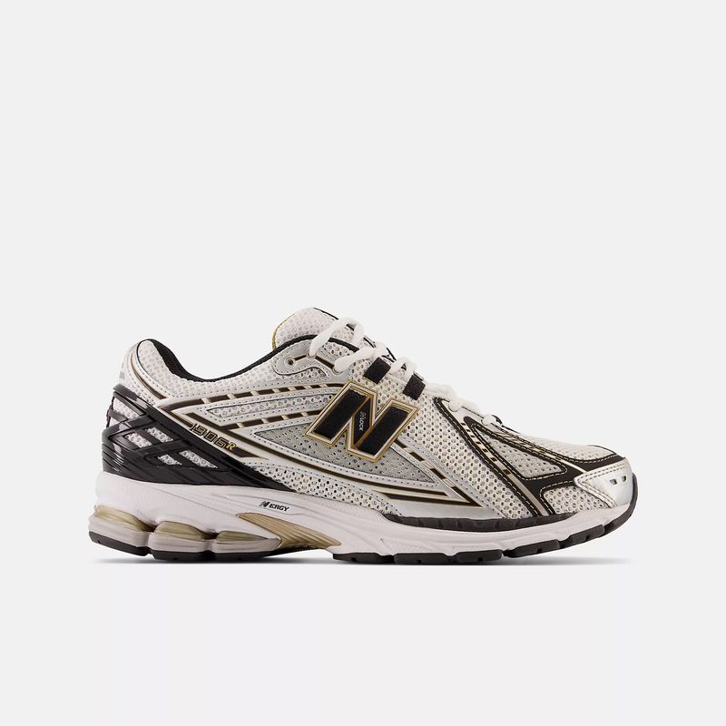 new-balance-1906r-dorado-m1906ra-1.jpeg