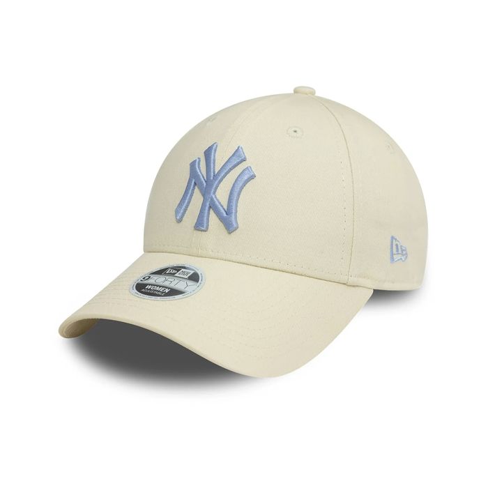 New York Yankees League Essential