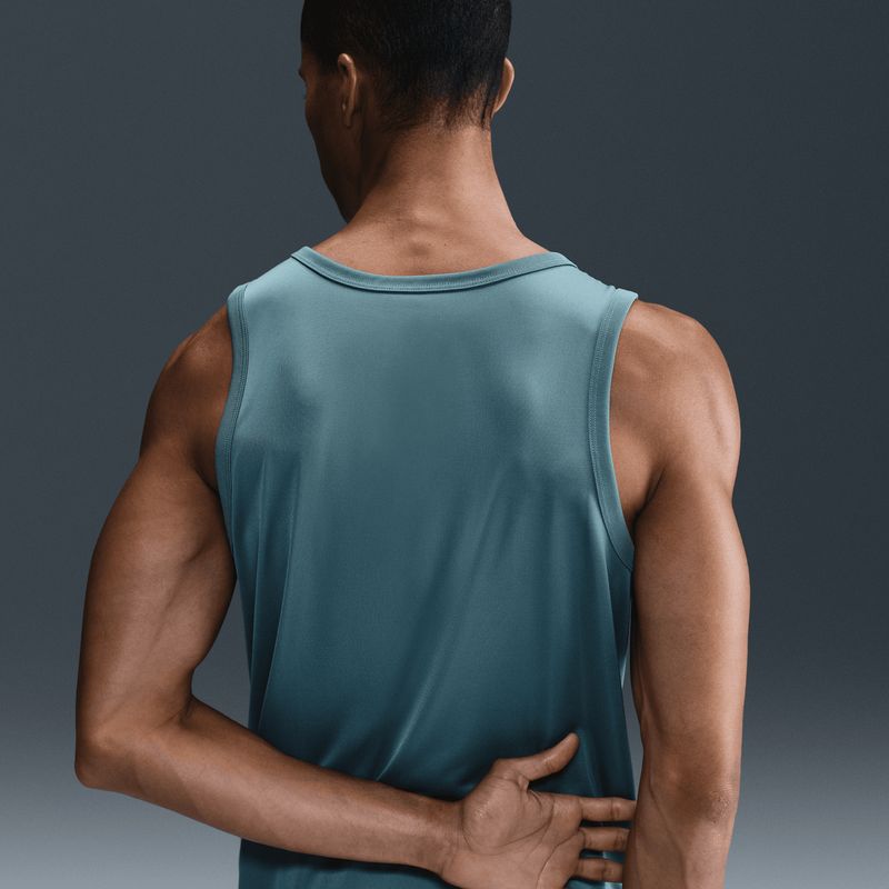 nike-dri-fit-legend-verde-fd0148-006-3.jpeg