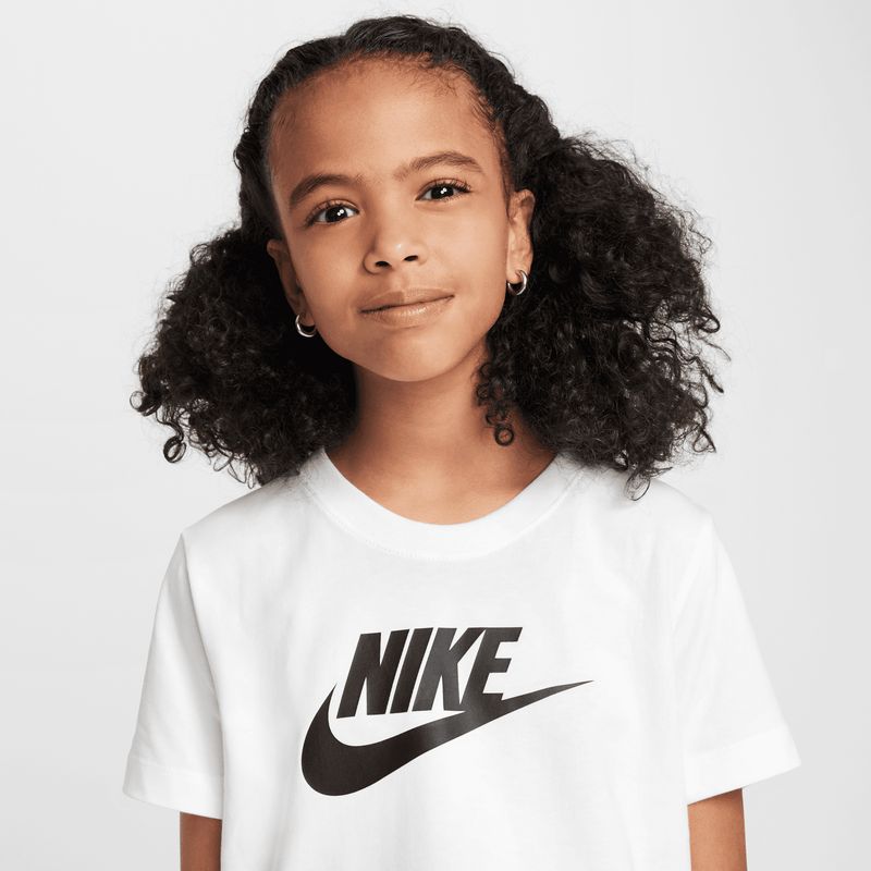 nike-sportswear-blanca-fz5548-100-3.jpeg
