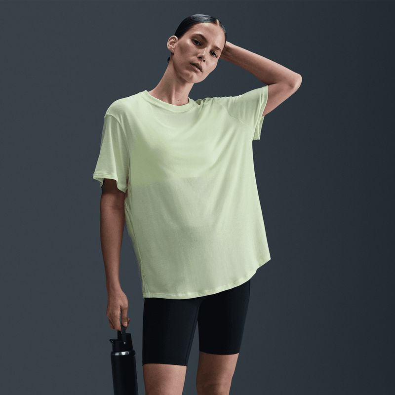 nike-one-relaxed-verde-fn2814-701-1.jpeg