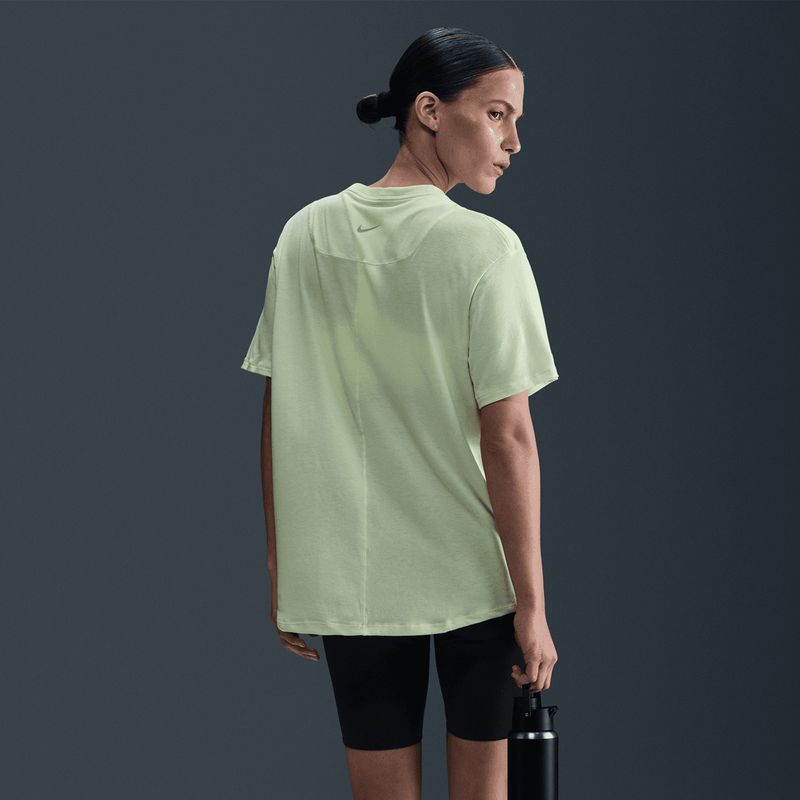 nike-one-relaxed-verde-fn2814-701-2.jpeg