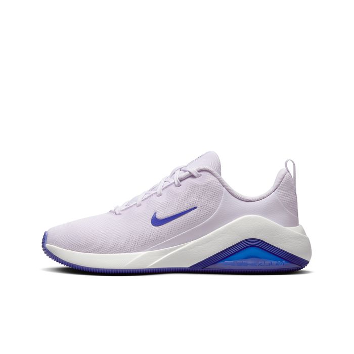 Nike Bella 7