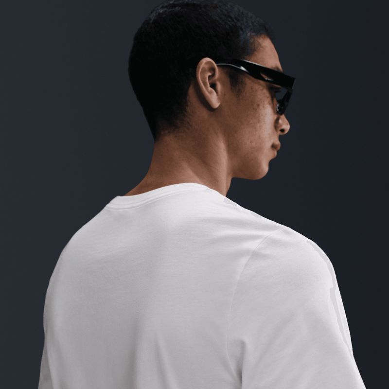nike-sportswear-blanca-hj0770-100-3.jpeg