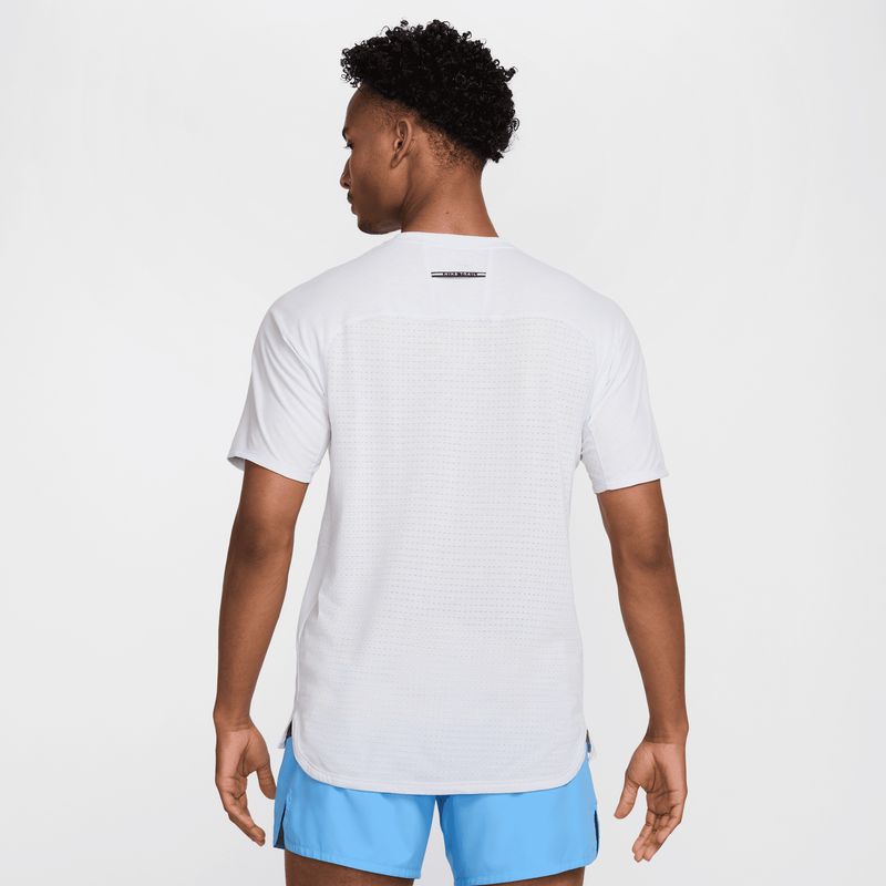 nike-solar-chase-blanca-hj3580-085-2.jpeg