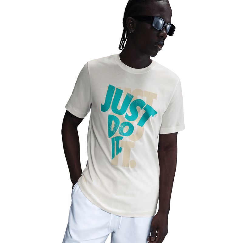 nike-sportswear-blanco-roto-hj0554-133-1.jpeg