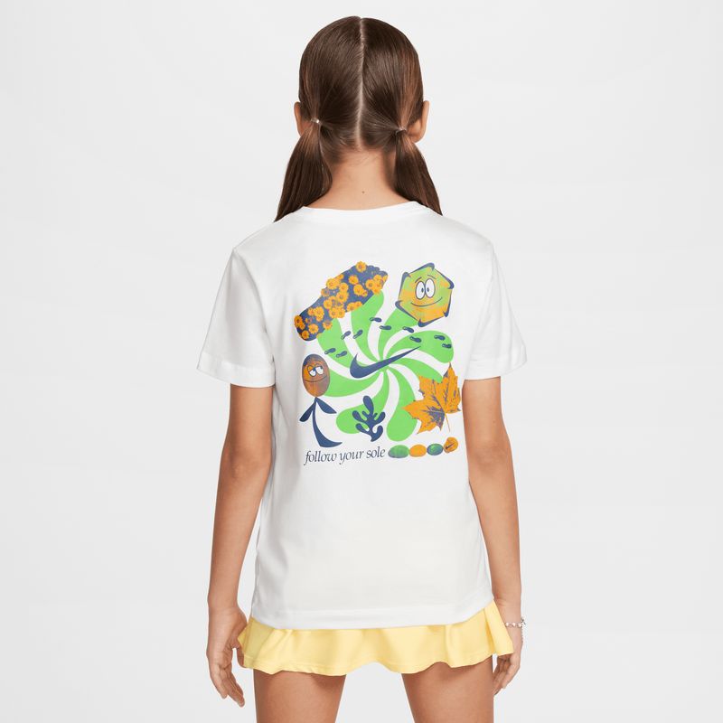 nike-sportswear-blanca-hq3234-100-2.jpeg