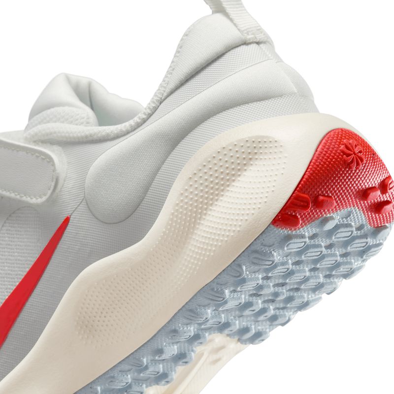 nike-revolution-7-gris-fb7690-104-8.jpeg