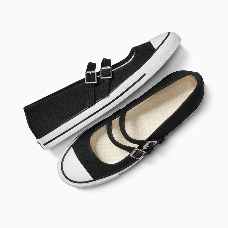 converse-chuck-taylor-all-star-dainty-mary-jane-negras-a11551c-4.jpeg