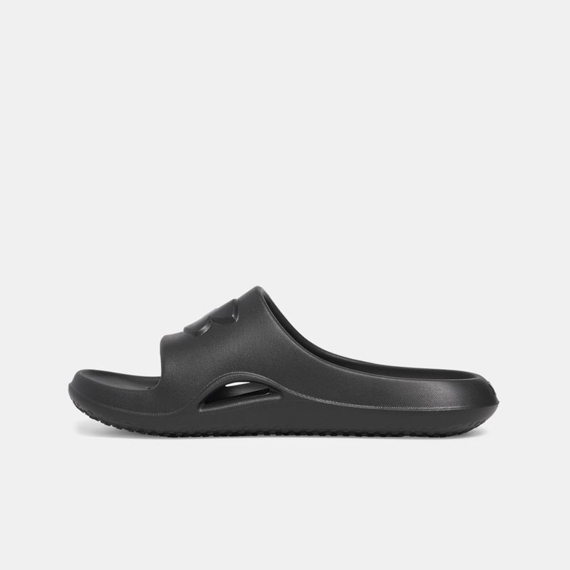 under-armour-locker-v-negras-3028095-001-2.jpeg
