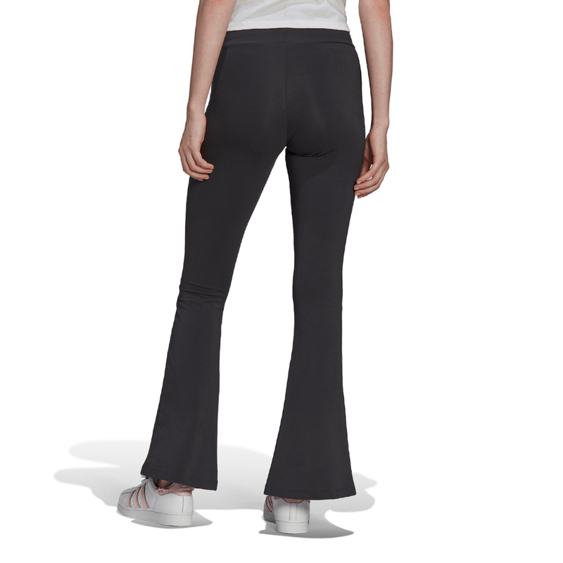 adidas-originals-negras-hu1616-3.png