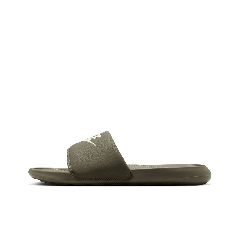 nike-victori-one-verdes-cn9675-303-1.jpeg