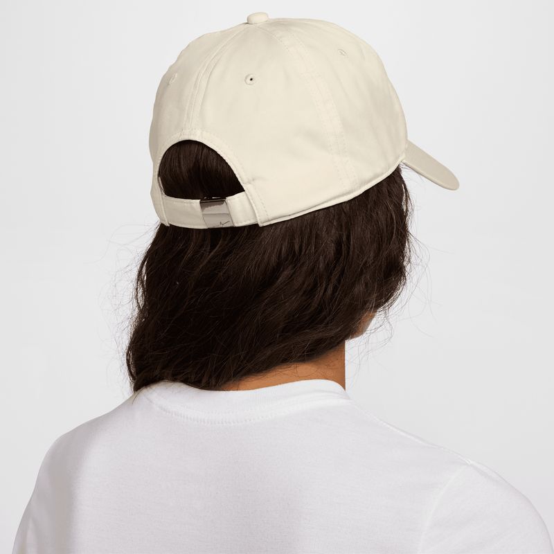 nike-dri-fit-club-blanco-roto-fb5372-229-2.jpeg